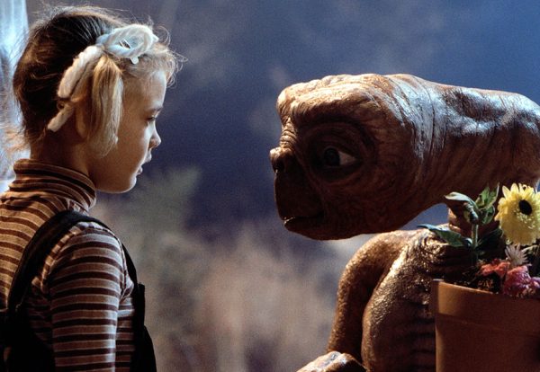 25 Things You Didnt Know About E T The Extra Terrestrial AmongMen