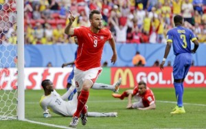 Swiss celebrate last-second goal