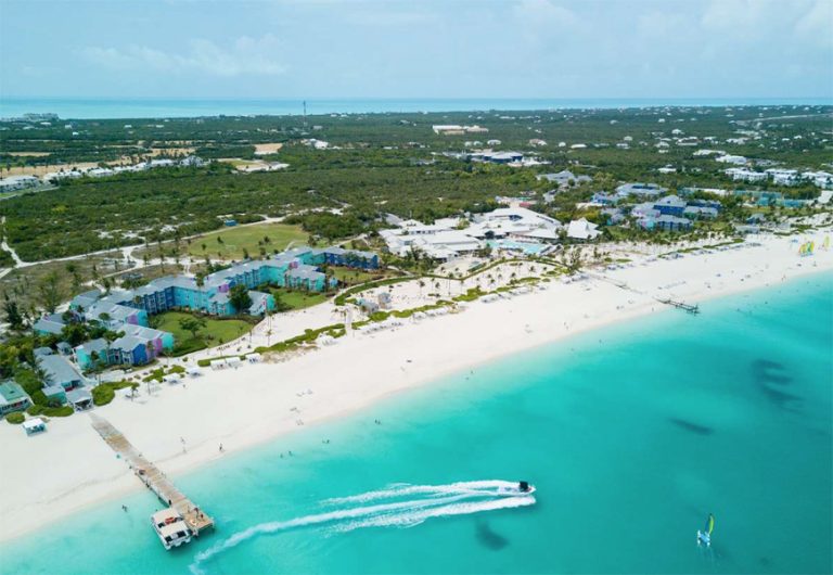 Club Med Turkoise: The Newly Renovated Adults Only Resort in Turks ...